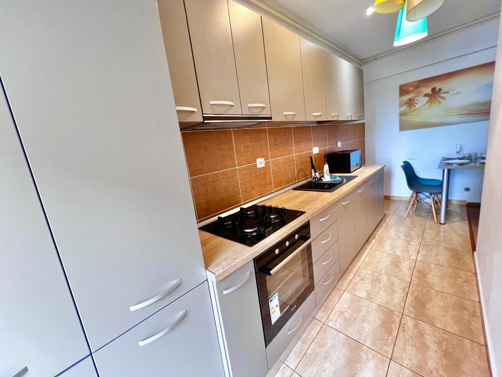 Summerland Relax Apartments Mamaia Ngoại thất bức ảnh