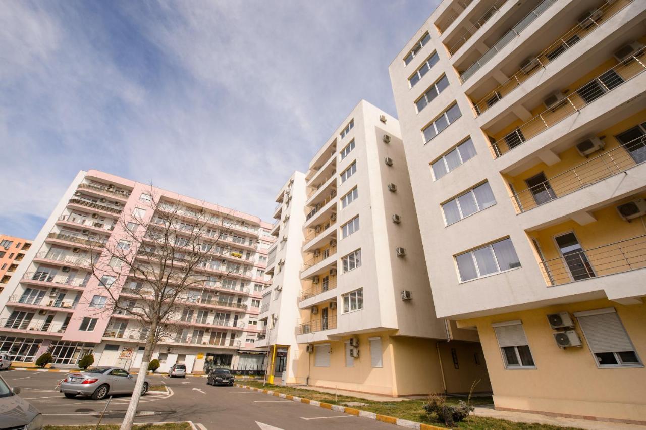 Summerland Relax Apartments Mamaia Ngoại thất bức ảnh